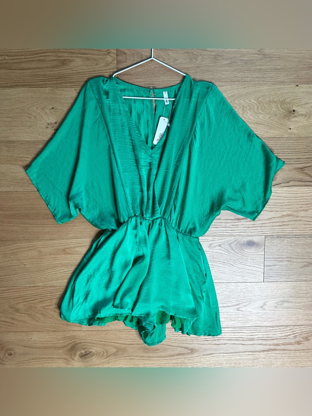 GLAM Kelly Green Romper Size Large New With Tags Flowy Comfort Elastic Waist